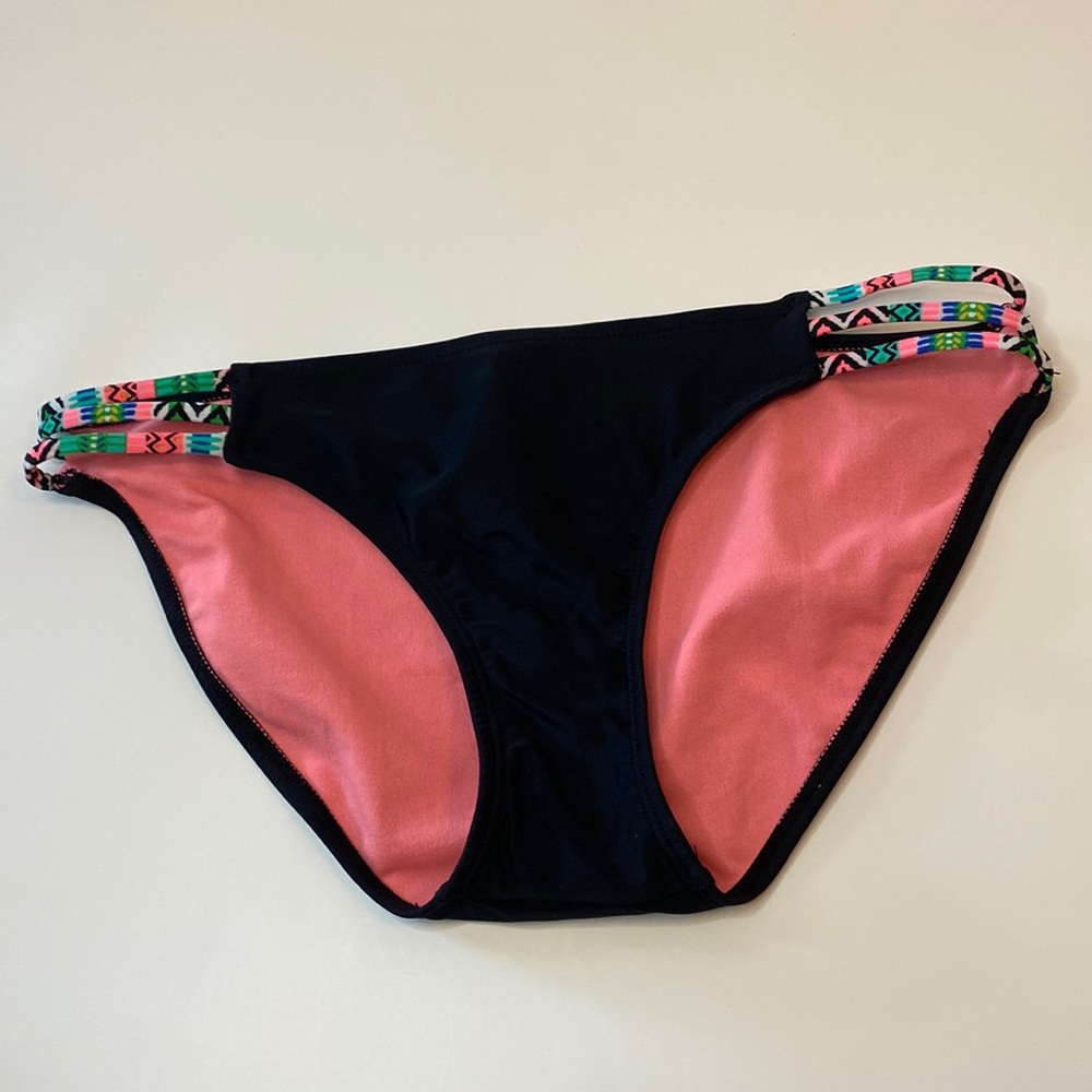 Bikini Swim Bottoms-Black Size M